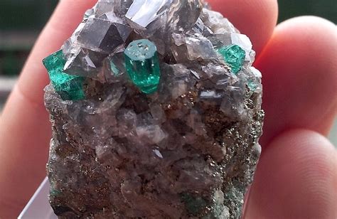 Former Gemfields exc.-led firm grabs Coscuez emerald mine in Colombia - MINING.COM