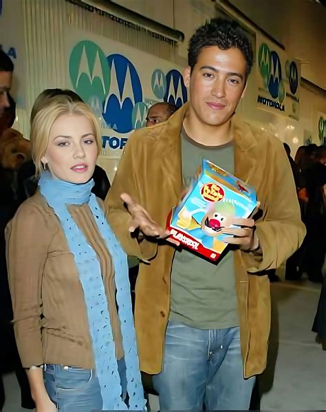 Amazing Clips - Elisha Cuthbert and Andrew Keegan attend the 2003 #