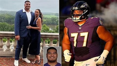 Australian Daniel Faalele Who Is The NFL S Biggest Player At 384