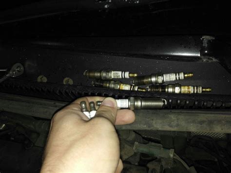 Обслуживание и мелочи — Ford Fiesta (Mk V), 1,6 л., 2008 года ...