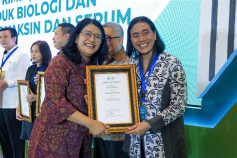 Raih Penghargaan Dari Kementerian Kesehatan Bio Farma Group Komitmen