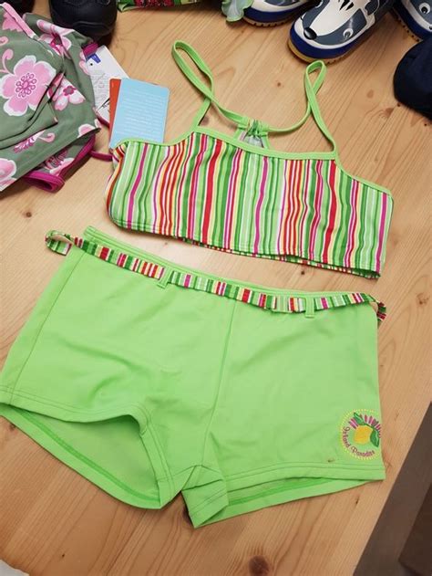 Bikini Mädchen Neu gemäss Beschreibung in Gams für CHF mit Lieferung auf Ricardo kaufen