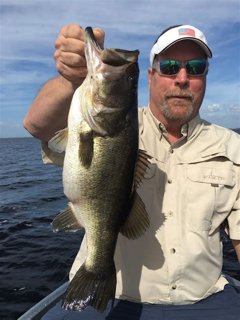 Okeechobee Fishing Report – Lake Okeechobee Bass Fishing - Fishing Guides