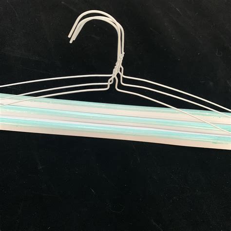 Stable Performance Wire Dry Cleaning Hangers Diameter 19mm No Slip