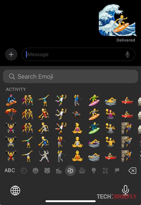 How do you use the iMessage emoji layer feature? - TechBriefly