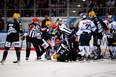 04 Gegen München Pinguins Verlieren Spiel 3 Fischtown Pinguins