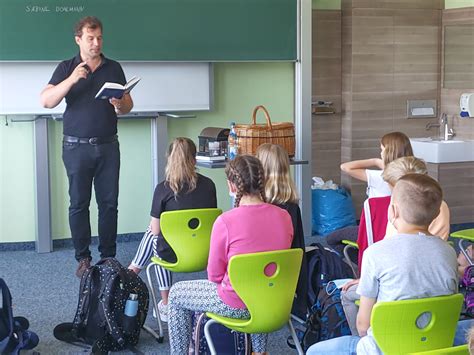 Der magische Kalender – Autorenlesung mit Armin Pongs -Christian von