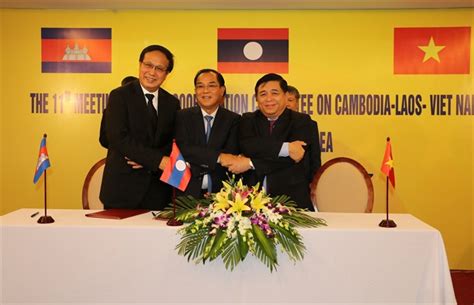 Clv Development Triangle Area Meeting Ends With Success Politics And Laws Vietnam News