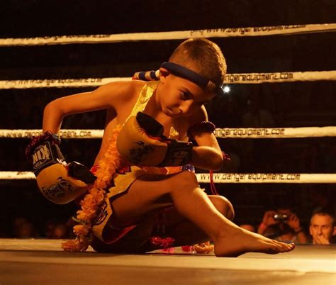 Muay Thai Infantil Internacional Gym