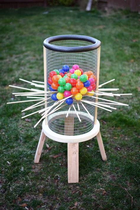 How to Build a Giant DIY Kerplunk Game for Outdoors - TheDIYPlan