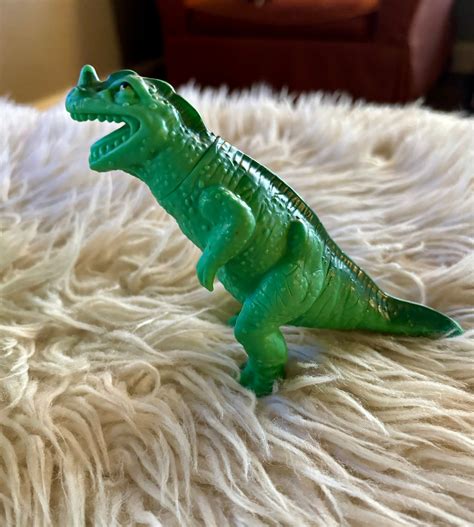 Vintage 1988 Playskool Green Dinosaur Ceratosaurus Figurine Wendys Toy