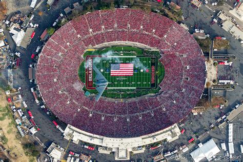 How a Los Angeles photographer captured this bird’s eye view of the ...