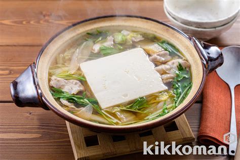 濃いだし 本つゆ湯豆腐【めんつゆで人気の鍋】のレシピ・つくり方 キッコーマン ホームクッキング