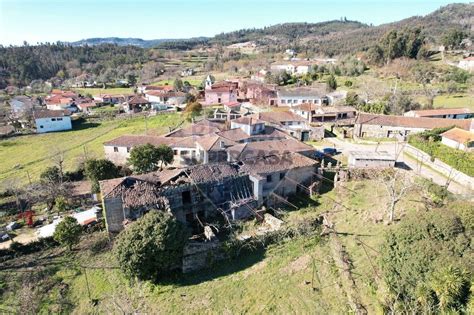 Moradia T Venda Em Refojos De Basto Outeiro E Painzela Supercasa