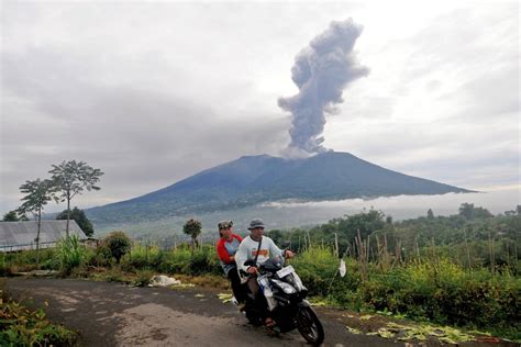 M S De Muertos Tras Erupci N Del Volc N Merapi En Indonesia Marca