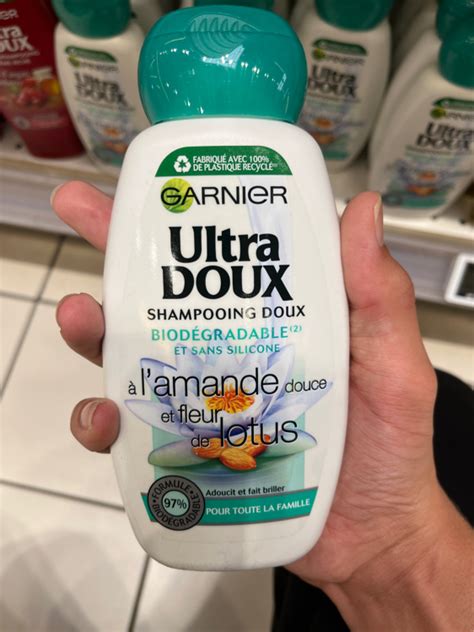 Garnier Ultra Doux Shampooing Doux L Amande Douce Et Fleur De Lotus