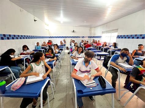 Educação divulga calendário escolar do ano letivo de 2023 Quarto