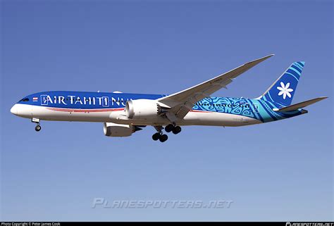 F Onui Air Tahiti Nui Boeing Dreamliner Photo By Peter James Cook