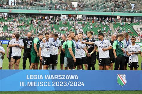 Dwóch piłkarzy na celowniku Legii Warszawa Jeden gra w Polsce