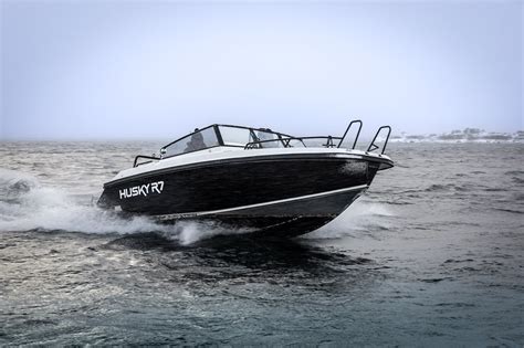 Husky R Finnmaster Motor Boats