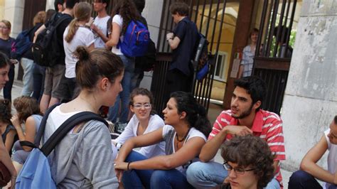 Maturità finiti gli scritti ora verdetto degli orali La Voce d Italia