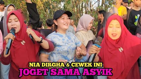 Nia Dirgha Cewek Ini Joget Asyik Duet Gala Ft Rian Modjoe Youtube