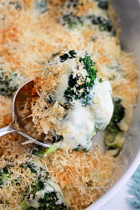 Simple Broccoli Au Gratin In Oven Creamy Cheesy Casserole