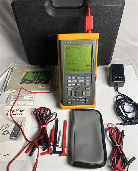 Fluke 97 Auto Scopemeter Dual Trace 50 MHz Handheld Oscilloscope