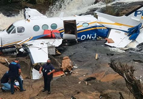 Morte de Marília Mendonça em acidente aéreo em Minas Gerais completa 1