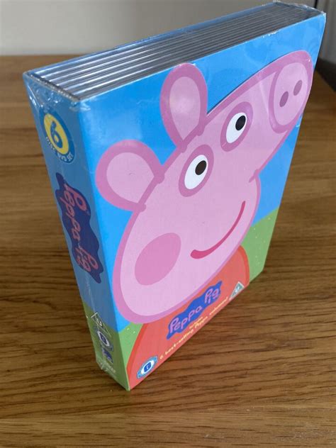 Peppa Pig Head Box Set Includes Best Selling Peppa Volumes Dvd S