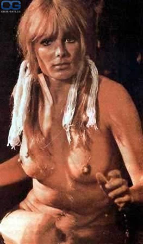 Linda Evans Nackt Nacktbilder Playboy Nacktfotos Fakes Oben Ohne