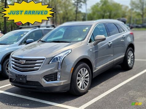 2019 Bronze Dune Metallic Cadillac XT5 Luxury AWD 144273164 Photo 2