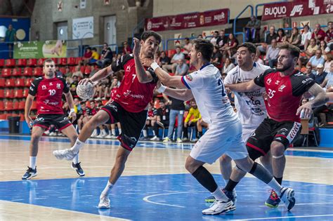 El UBU San Pablo Burgos Se Enfrenta A Bm Guadalajara En La Primera