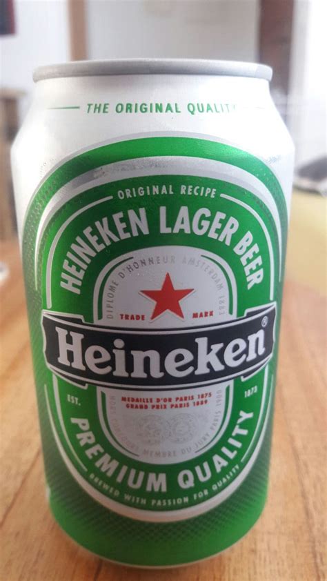 Pin De Leonardo Alves Da Silva Em Bebida Heineken