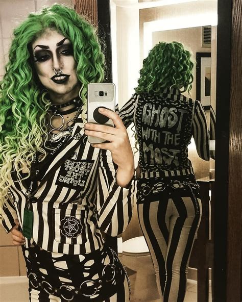 Beetlejuice and sandworm costume – Artofit