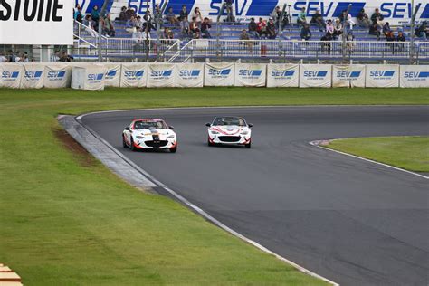 【画像ギャラリー】どうせ走るなら「走行会」に限る！ サーキット初心者にとって「スポーツ走行」とは別モノだった Auto Messe Web