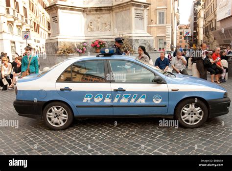 police car rome Stock Photo - Alamy