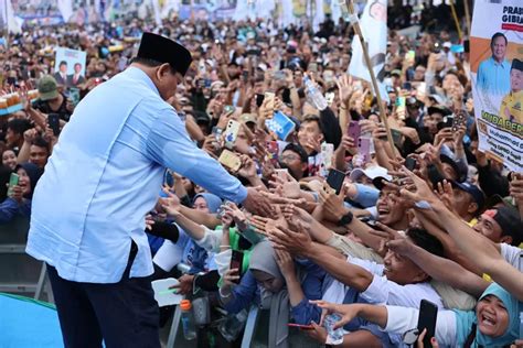 Prabowo Subianto Sapa Ratusan Ribu Masyarakat Jawa Timur Di Sidoarjo