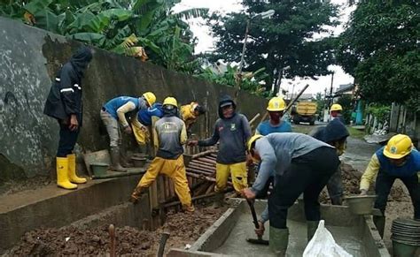 Antisipasi Banjir Dinas PUPR Kota Tangerang Rehabilitasi Turap Dan