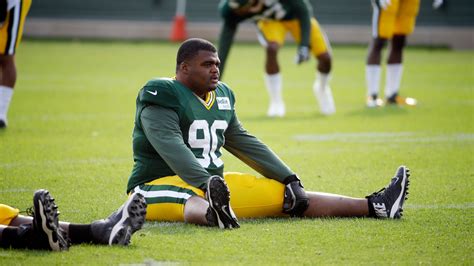 Former Westwood Star Bj Raji Walking Away From Nfl