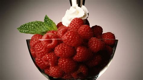 Wallpaper Food Fruit Strawberries Whipped Cream Glass Cup