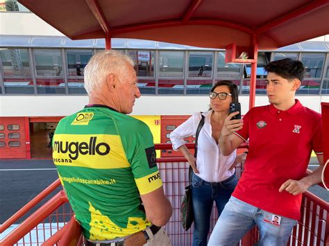 Scarperia Ieri La Gran Fondo Del Mugello Successo Di Iscritti E