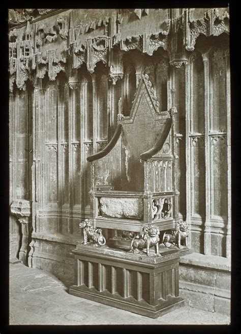 Westminster Abbey: Coronation chair, in Confessor's Chapel | National ...