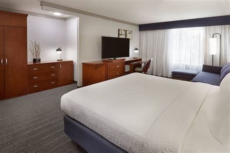 Courtyard By Marriott Waterloo St Jacobs Township Of Woolwich Ontario