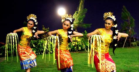 Gambar Tarian Tradisional Di Indonesia Terbaru