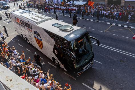 Valencia Cf On Twitter Nuestros Jugadores Ya Est N En Mestalla