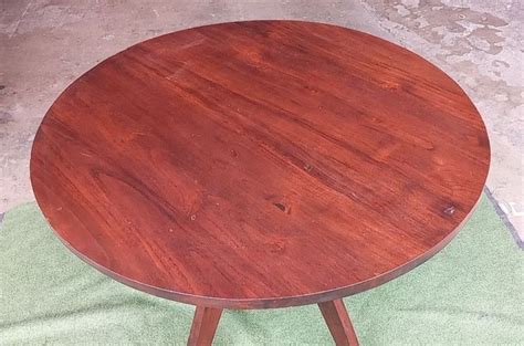 T Ah Meja Bulat Kayu Merbau Solid Wood Round Table Dia M Furniture