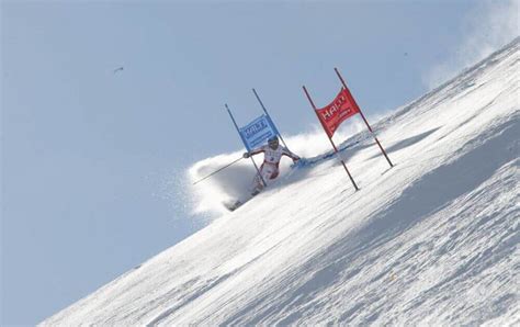 SKI ALPIN GEANT HOMMES A ARE Raich en tête de la première manche