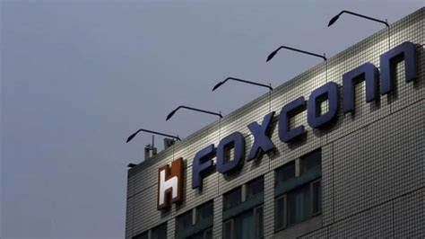 Foxconn Eyes India As It Plans 700 Million Investment In New Plant For