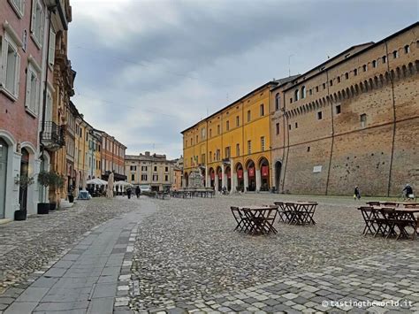 Cosa Vedere A Cesena In Un Giorno Un Itinerario A Piedi Nella Citt